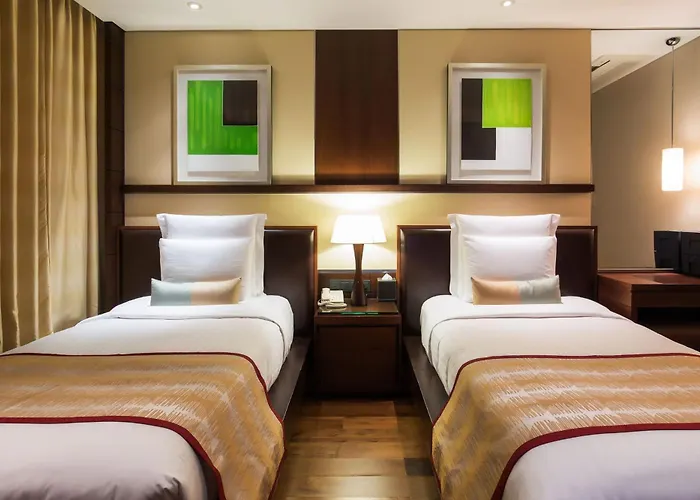Hotel Marriott Executive 4*