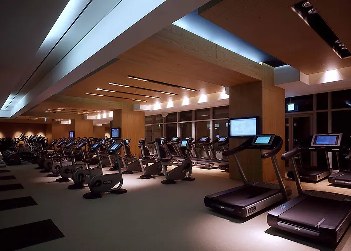 Hotel Marriott Executive 4*